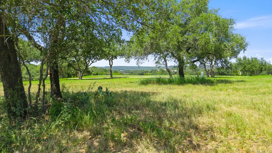25308 Cliff Xing Xing, Spicewood, TX 78669 - Image #2