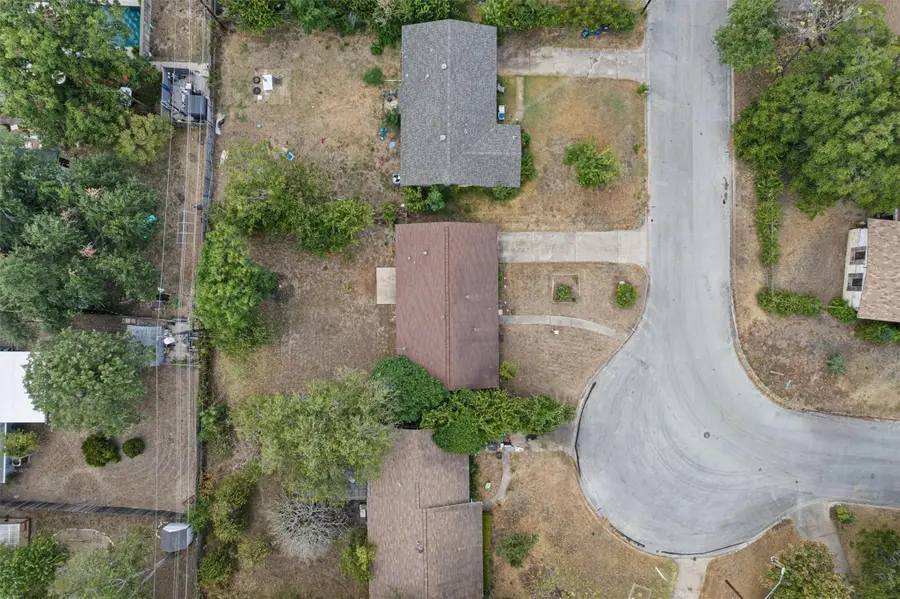 201 Cinderella Dr, Austin, TX 78752 - #2