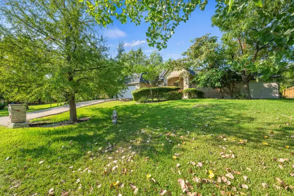 1204 Miami Dr, Austin, TX 78733