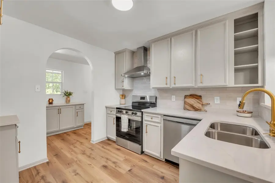 42 Great West Loop, Belton, TX 76513 - Image #2