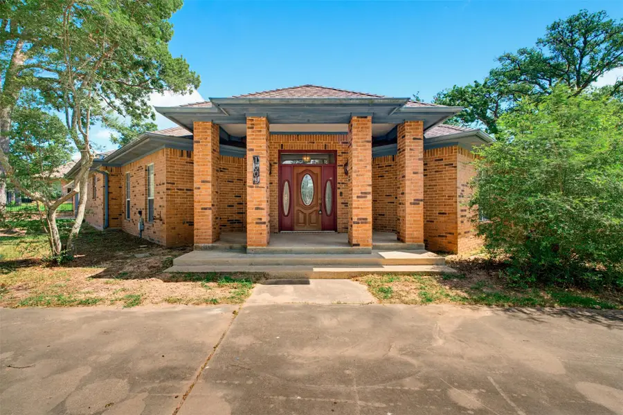 1802 Sager Rd, Rockdale, TX 76567 - #2