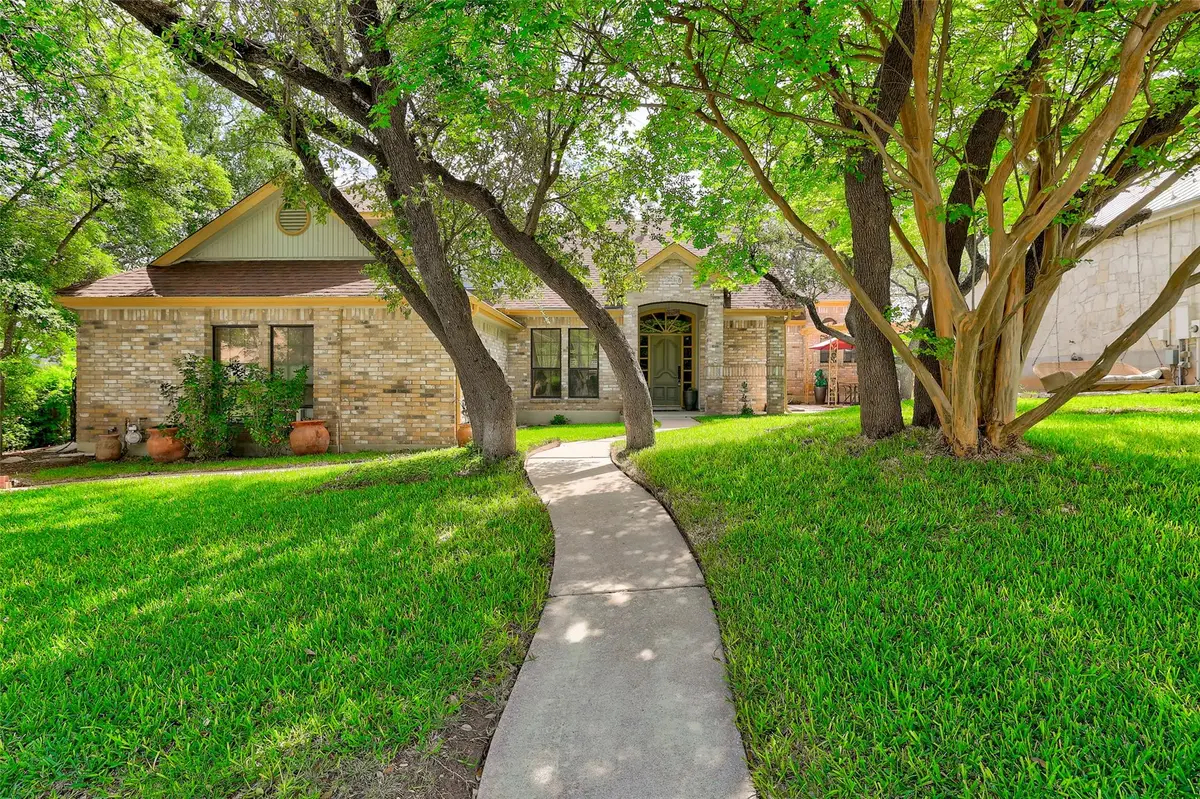 110 S Ridge Cir, Georgetown, TX 78628 - #1