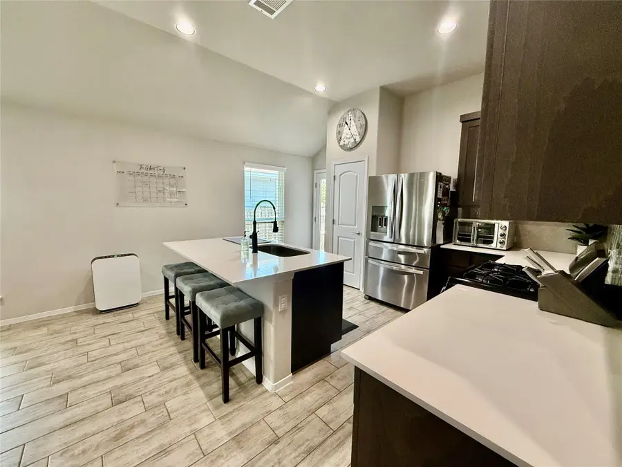 144 Riverhill Dr, Georgetown, TX 78628 - #2