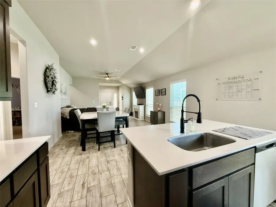 144 Riverhill Dr, Georgetown, TX 78628 - #3