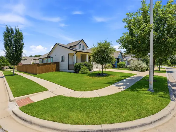 2132 Ringstaff Rd, Leander, TX 78641
