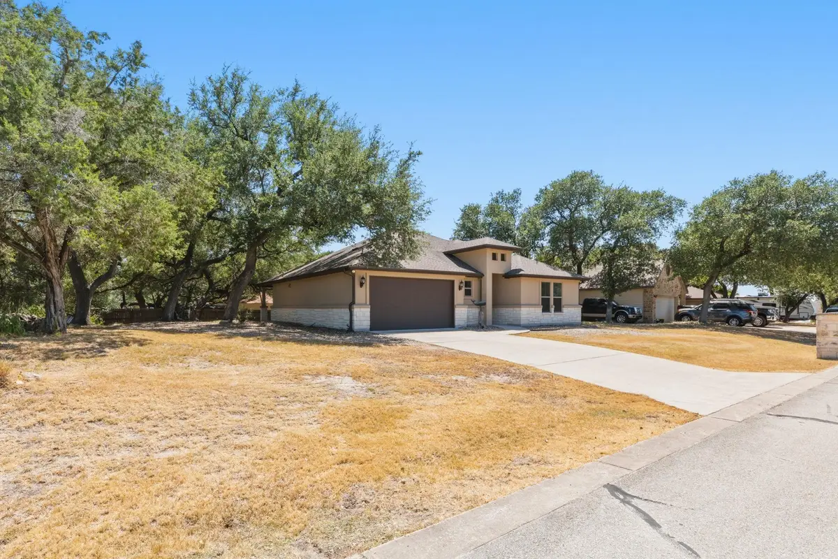 18817 Kelly Dr, Lago Vista, TX 78645 - #1