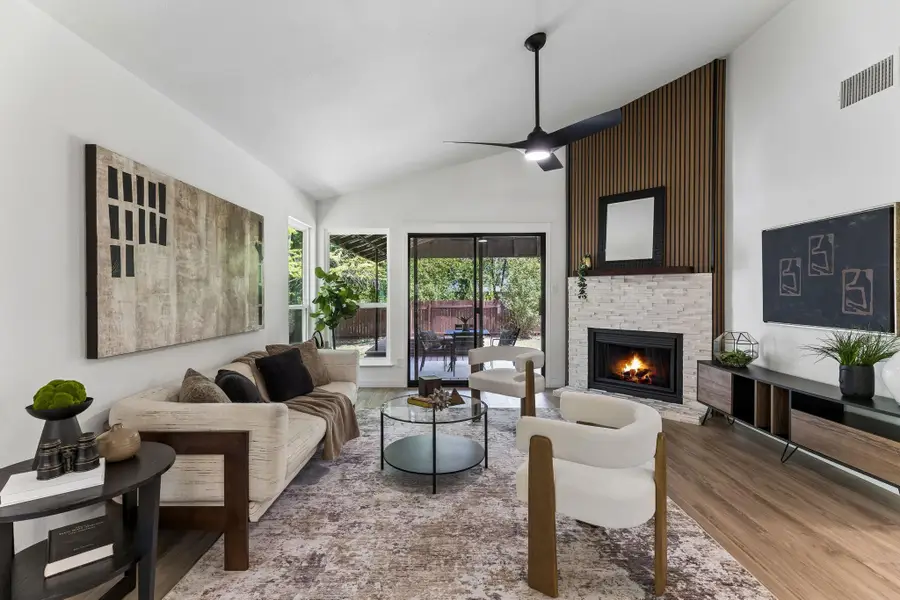 8305 Fort Sumter Rd, Austin, TX 78745 - #2