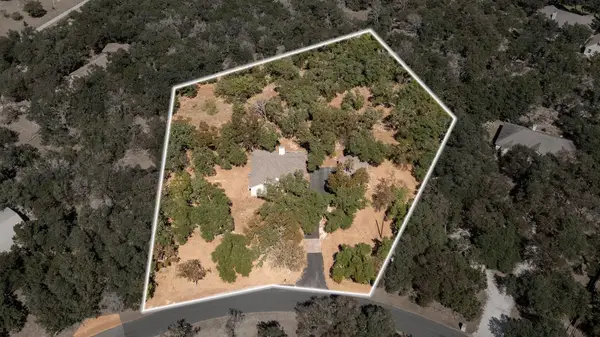 128 Mockingbird Ln, Georgetown, TX 78633