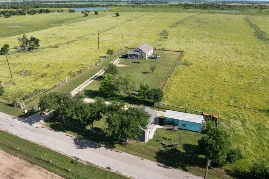 459 County Road 450, Thorndale, TX 76577 - Image #2