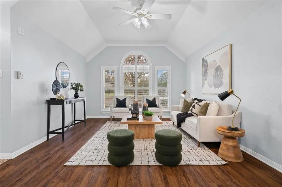 11713 Hobbiton Trl, Austin, TX 78739 - Image #3