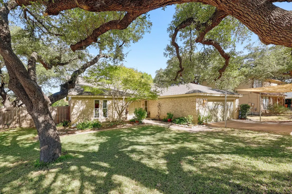 1400 Doonesbury Dr, Austin, TX 78758 - Image #1