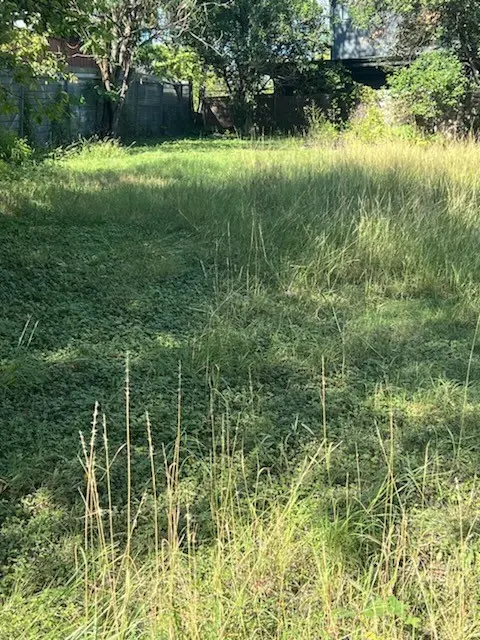 2102 Uphill Ln, Austin, TX 78741 - Image #2