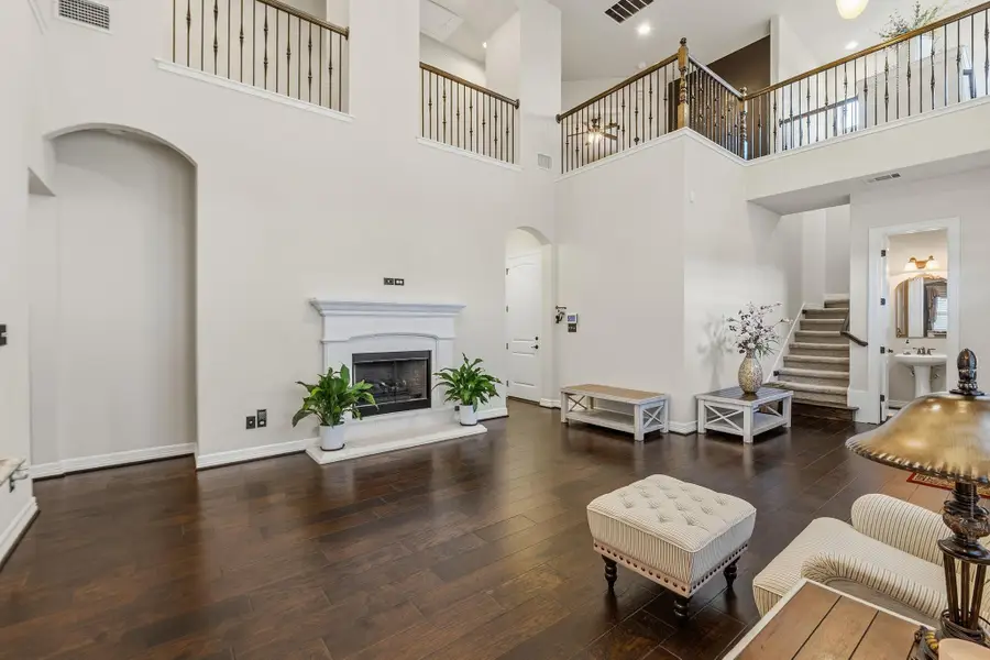 401 Bellagio Dr, Lakeway, TX 78734 - #2