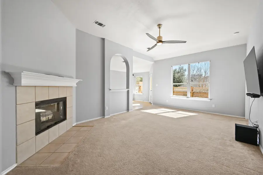 740 Clearview Cir, San Marcos, TX 78666 - #3