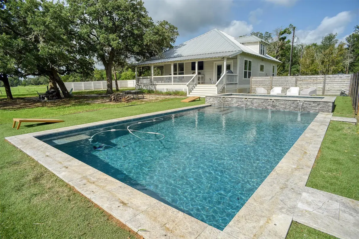 141 Grassyville Rd, Paige, TX 78659 - #1