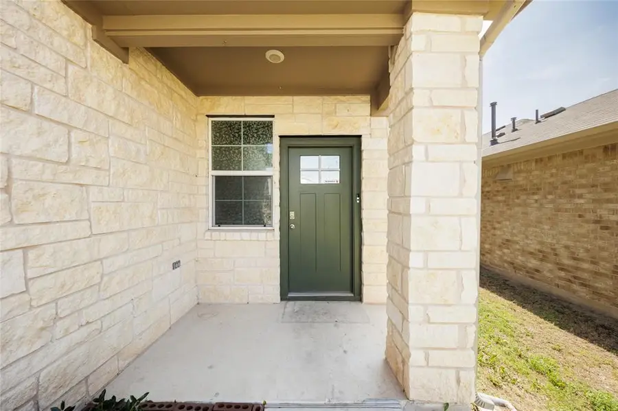 521 Otto Ave, Georgetown, TX 78626 - Image #3