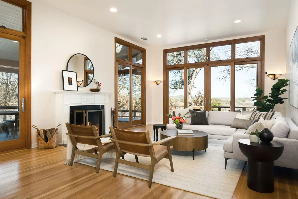 902 Bluebonnet Ln, Austin, TX 78704 - #1