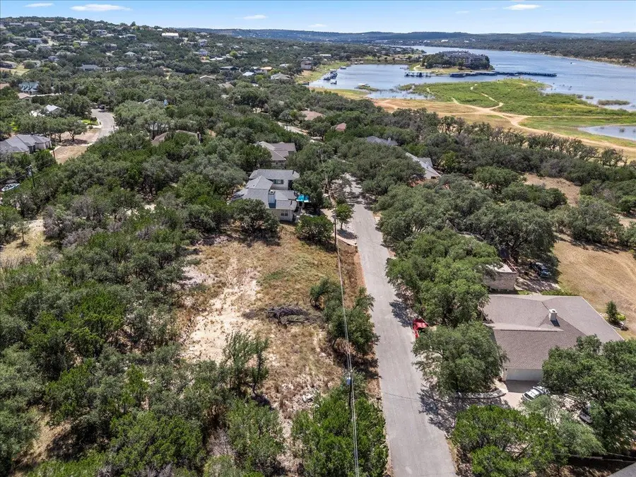 21524 Lakefront Dr, Lago Vista, TX 78645 - Image #3