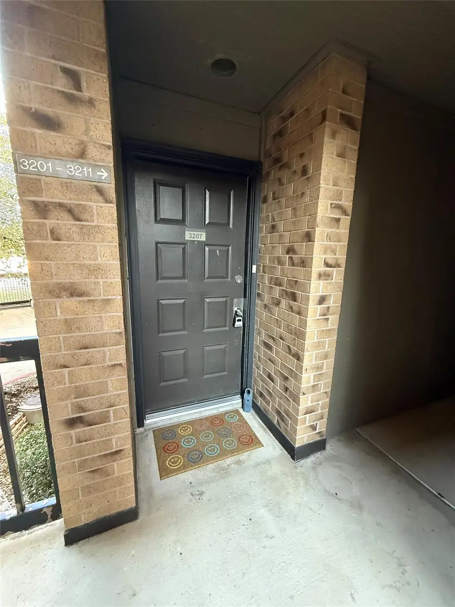 8888 Tallwood Dr #3207, Austin, TX 78759 - Image #2