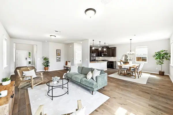 5305 Daimler Dr, Austin, TX 78744