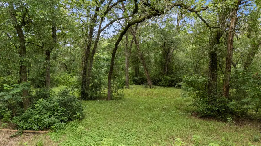 140 Rice Ave, Bastrop, TX 78602 - Image #3