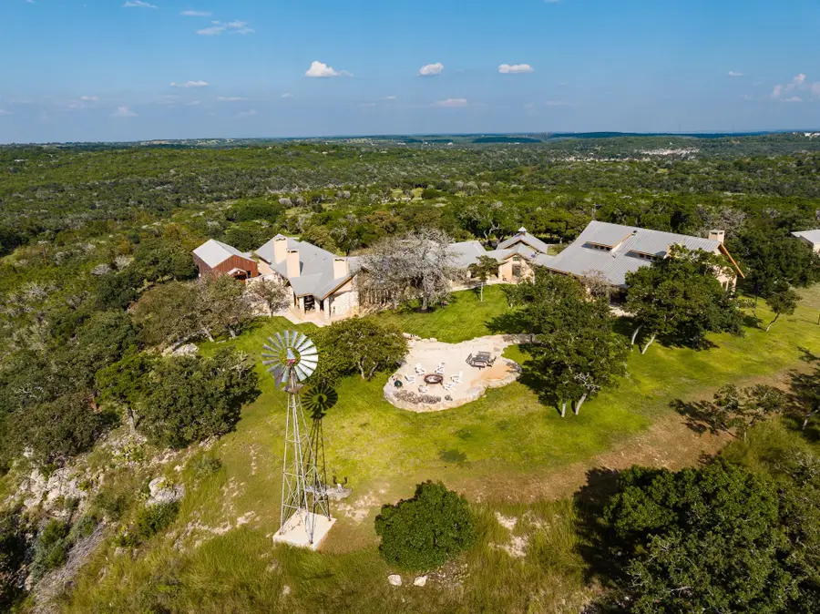994 Upper Turtle Creek Rd, Kerrville, TX 78028 - #2