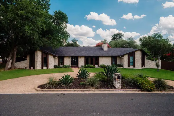 10606 Spicewood Club Dr, Austin, TX 78750
