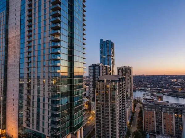 70 Rainey St #2203, Austin, TX 78701