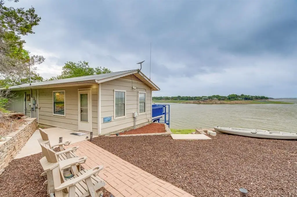 603 Waterway Ln, Burnet, TX 78611 - #1