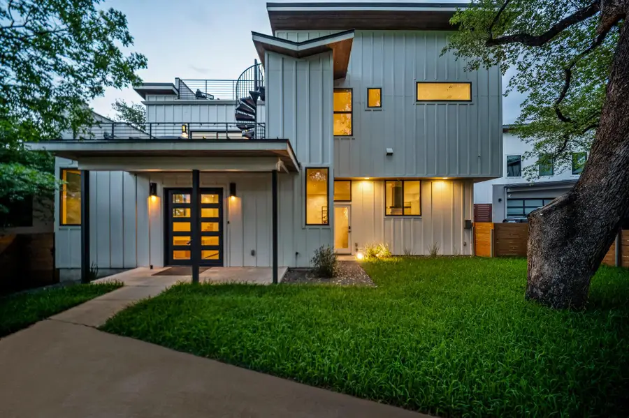 1407 Parkinson Dr #1, Austin, TX 78704 - #3