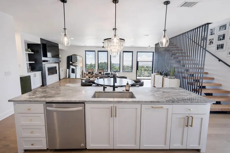 8501 Bronco Ln, Lago Vista, TX 78645 - #2