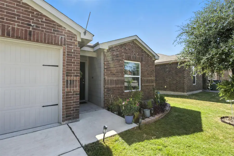228 Continental Ave, Liberty Hill, TX 78642 - Image #3