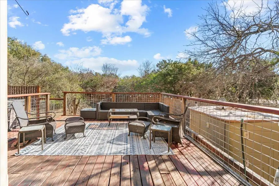 9 Ridgewood Cir, Wimberley, TX 78676 - Image #2