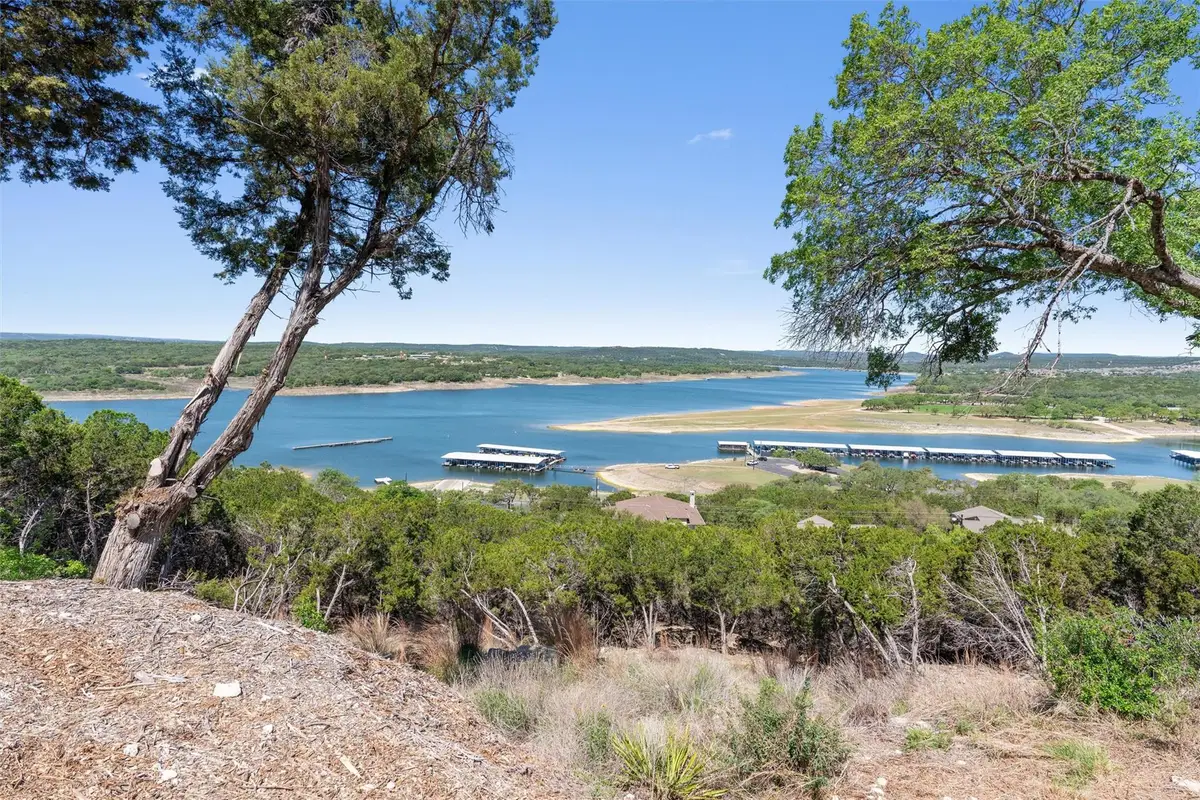 6203 Lakeshore Dr, Lago Vista, TX 78645 - #1