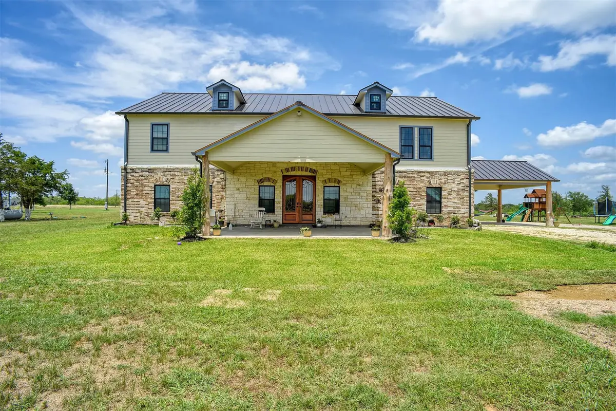 626 Sparta Field Rd, Waelder, TX 78959 - Image #1