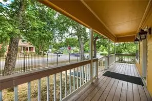 911 E 2nd St, Austin, TX 78702 - #2