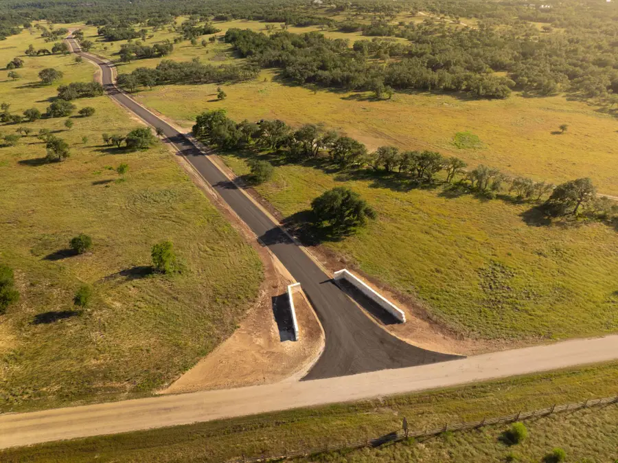 2427 Prochnow Rd, Dripping Springs, TX 78620 - #3