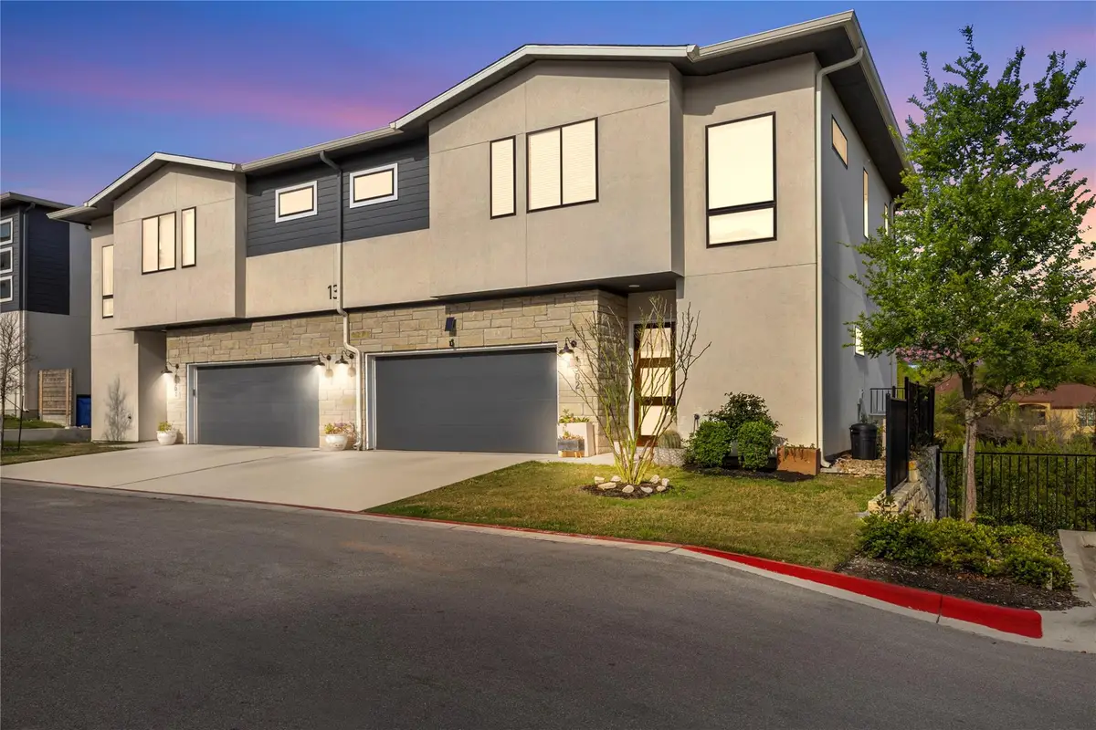 2050 Lohmans Spur Rd #1302, Lakeway, TX 78734 - #1