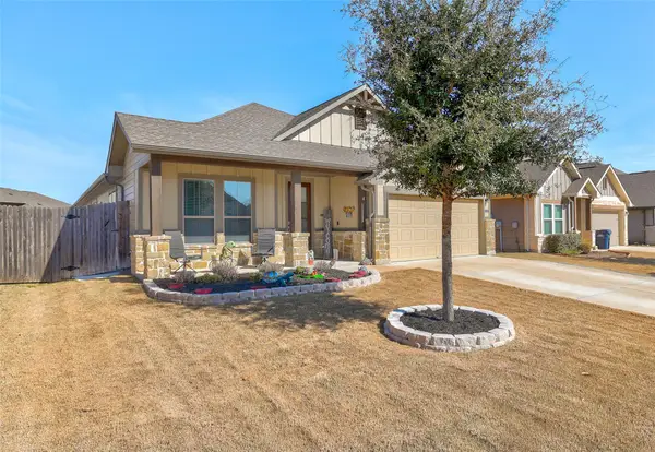 108 Finley St, Hutto, TX 78634