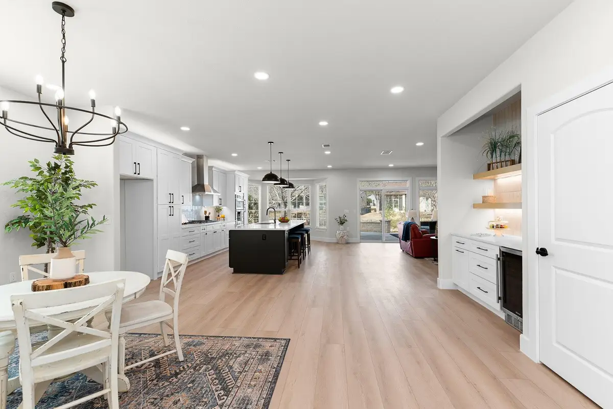 206 Armstrong Dr, Georgetown, TX 78633 - #1