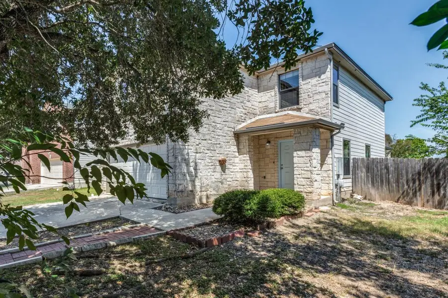 721 New Bridge Dr, Kyle, TX 78640 - Image #2