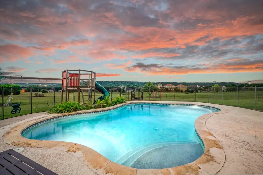 109 Westview Dr, Georgetown, TX 78628 - #2