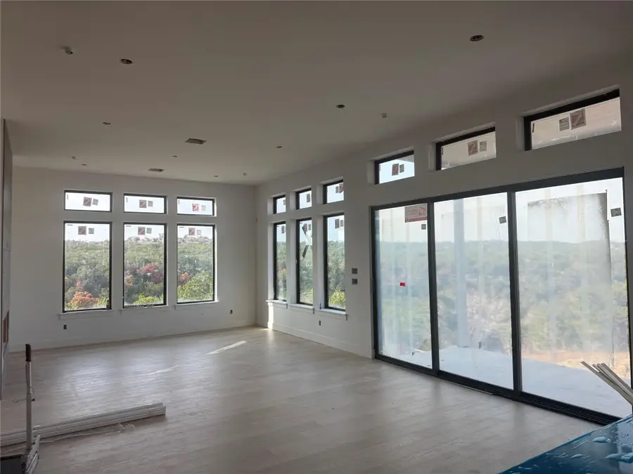 19233 Hopper Ln, Austin, TX 78738 - Image #3