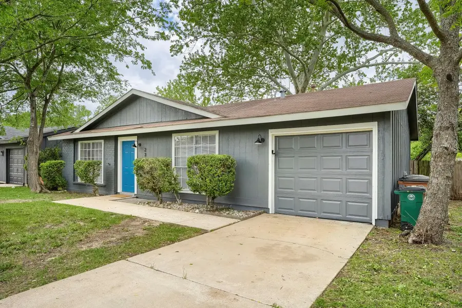 2301 Dove Springs Dr, Austin, TX 78744 - #3