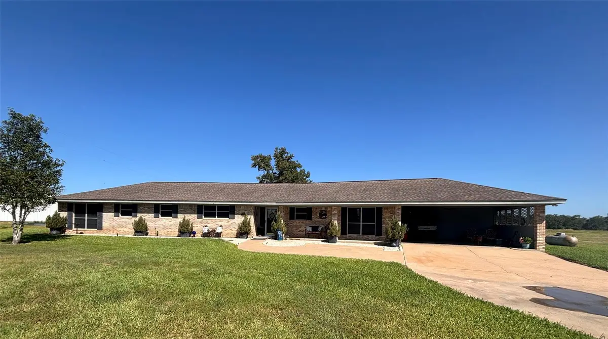 3230 S Farm To Market 1291, Fayetteville, TX 78940 - #1