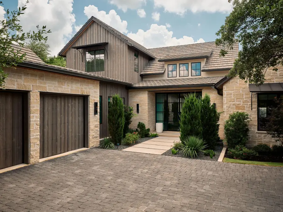 4320 Amarra Dr, Austin, TX 78735 - #2