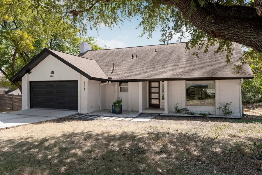 2401 Lehigh Dr, Austin, TX 78723 - Image #2