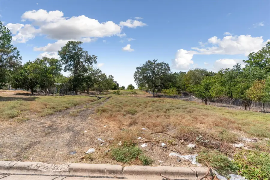 2404 Thrasher Ln, Austin, TX 78741 - #3