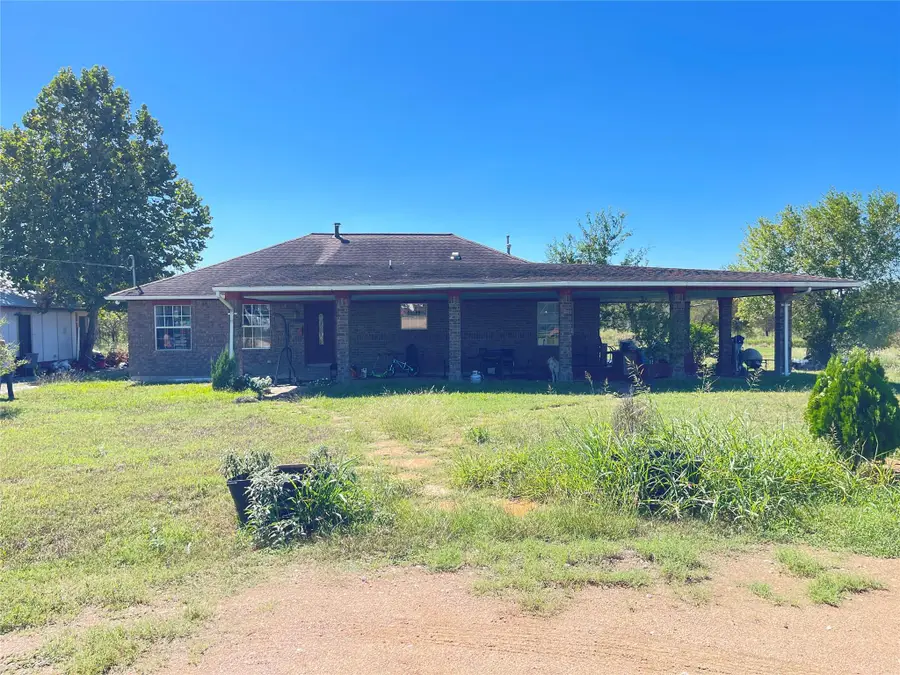 12212 Ballerstedt Rd, Elgin, TX 78621 - #3