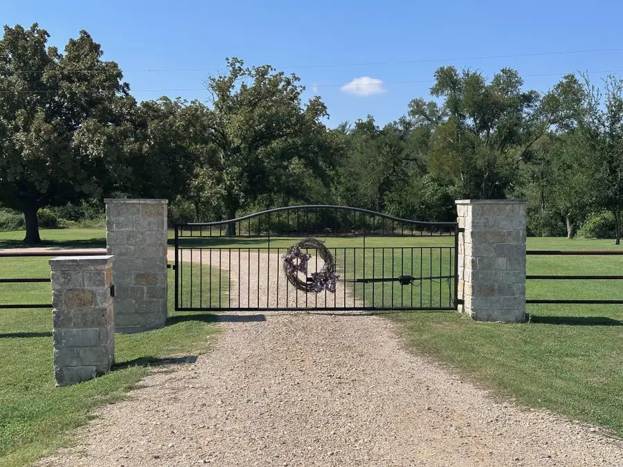 7351 Hackberry Rd. Rd, Holland, TX 76534 - Image #3